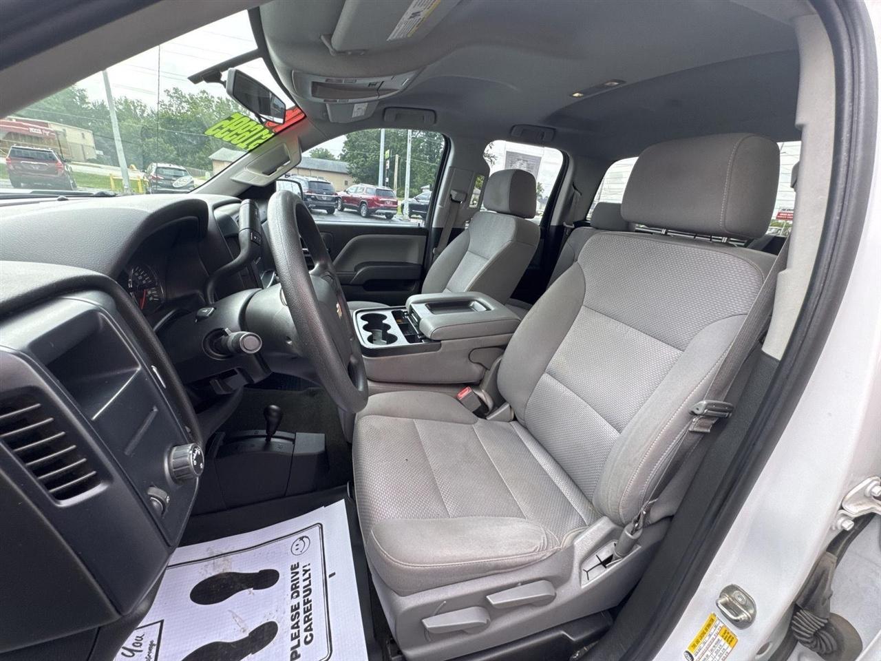 Chevrolet Silverado 1500 4WD Double Cab 143.5" Custom 2016