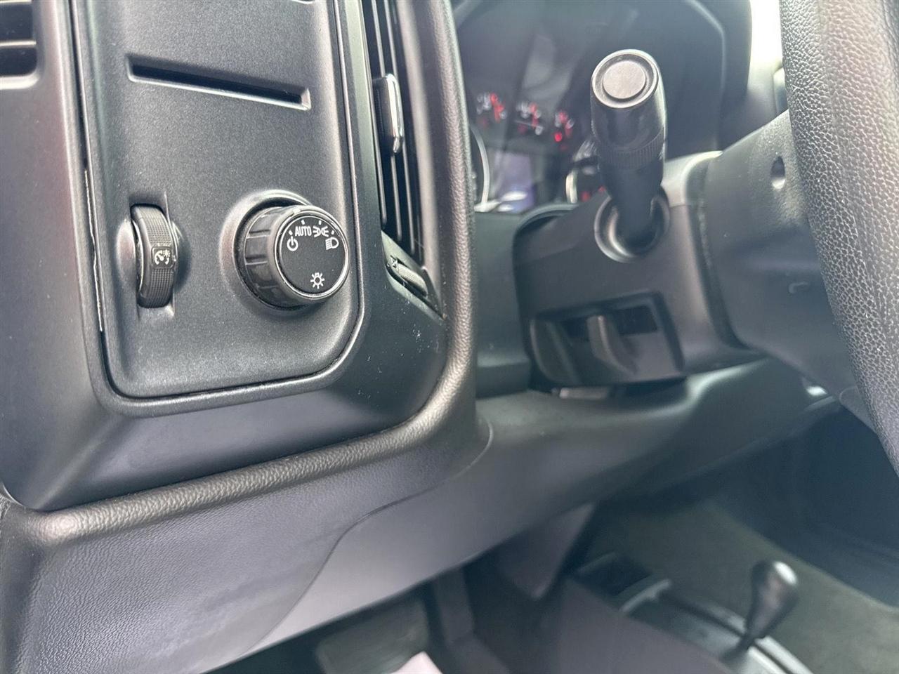 Chevrolet Silverado 1500 4WD Double Cab 143.5" Custom 2016