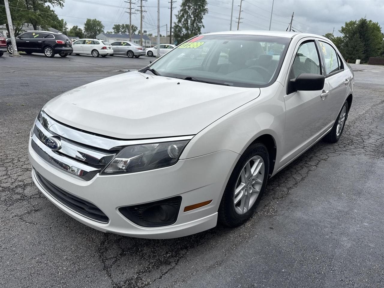 Ford Fusion 4dr Sdn S FWD 2010