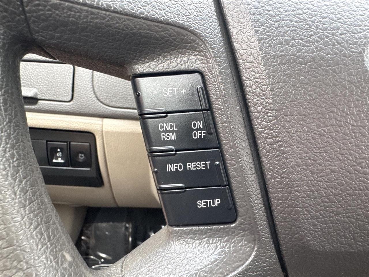 Ford Fusion 4dr Sdn S FWD 2010