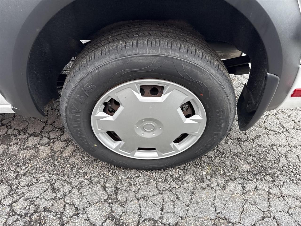 Ford Transit Connect 114.6" XLT w/side & rear door privacy glass 2012