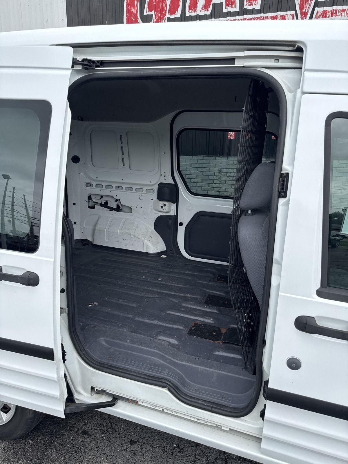 Ford Transit Connect 114.6" XLT w/side & rear door privacy glass 2012