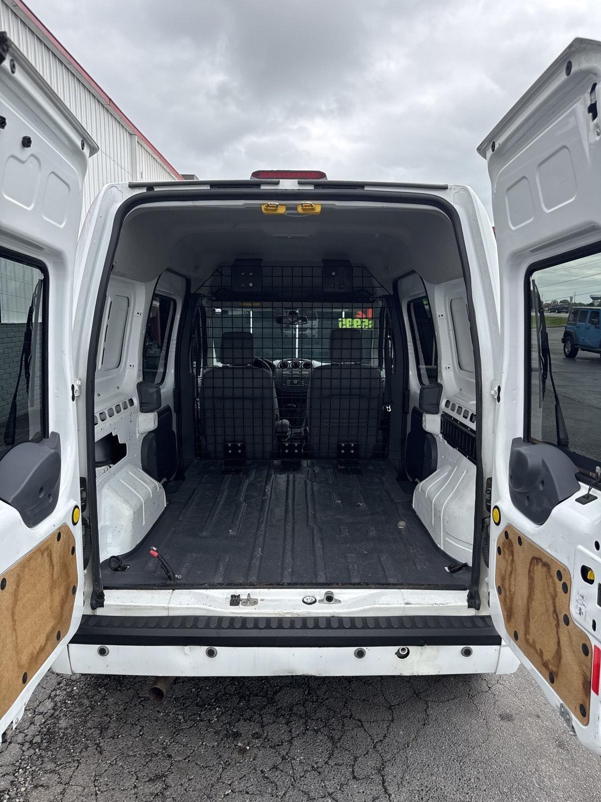 Ford Transit Connect 114.6" XLT w/side & rear door privacy glass 2012