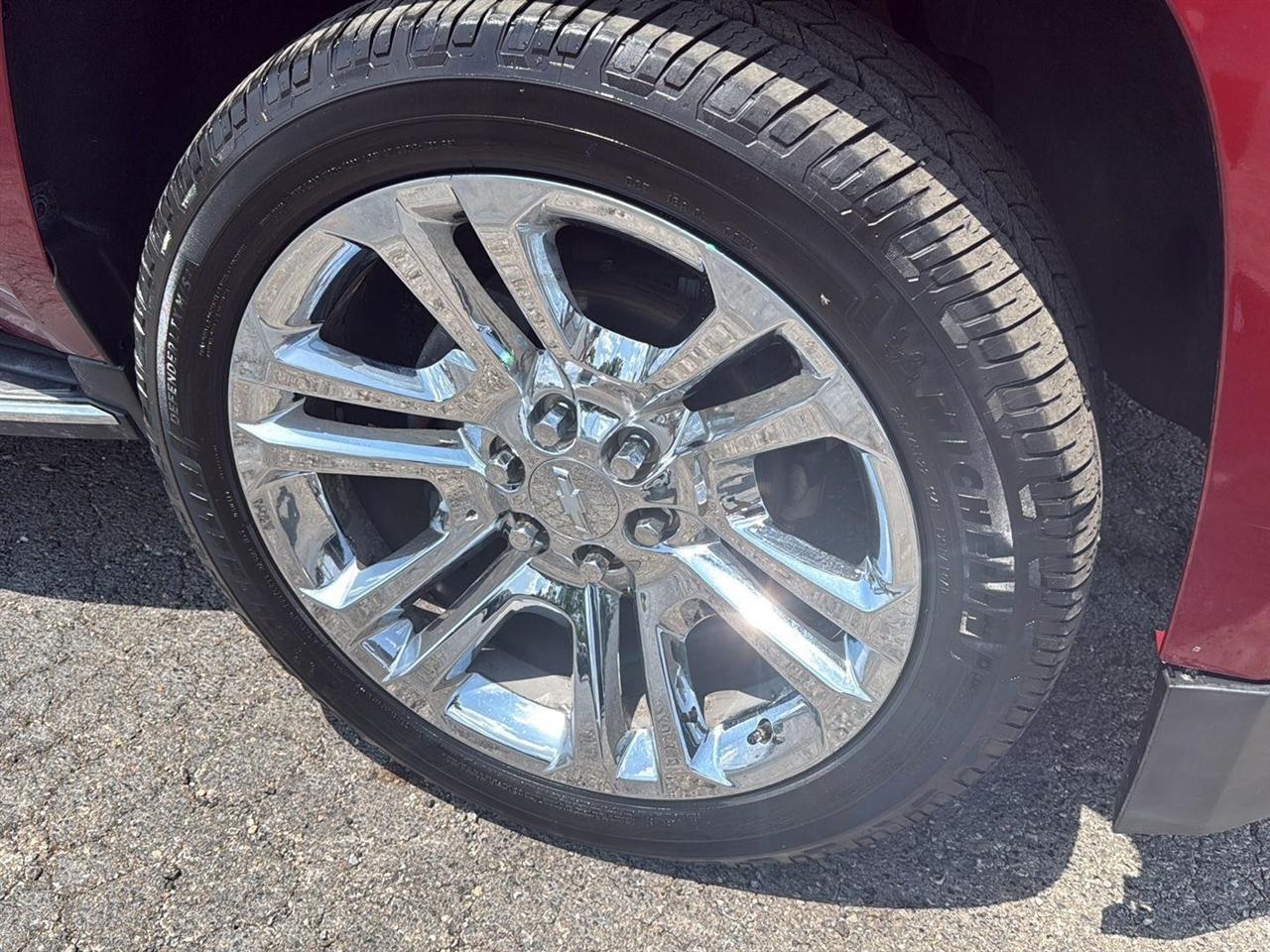 Chevrolet Suburban 4WD 4dr 1500 LTZ 2016