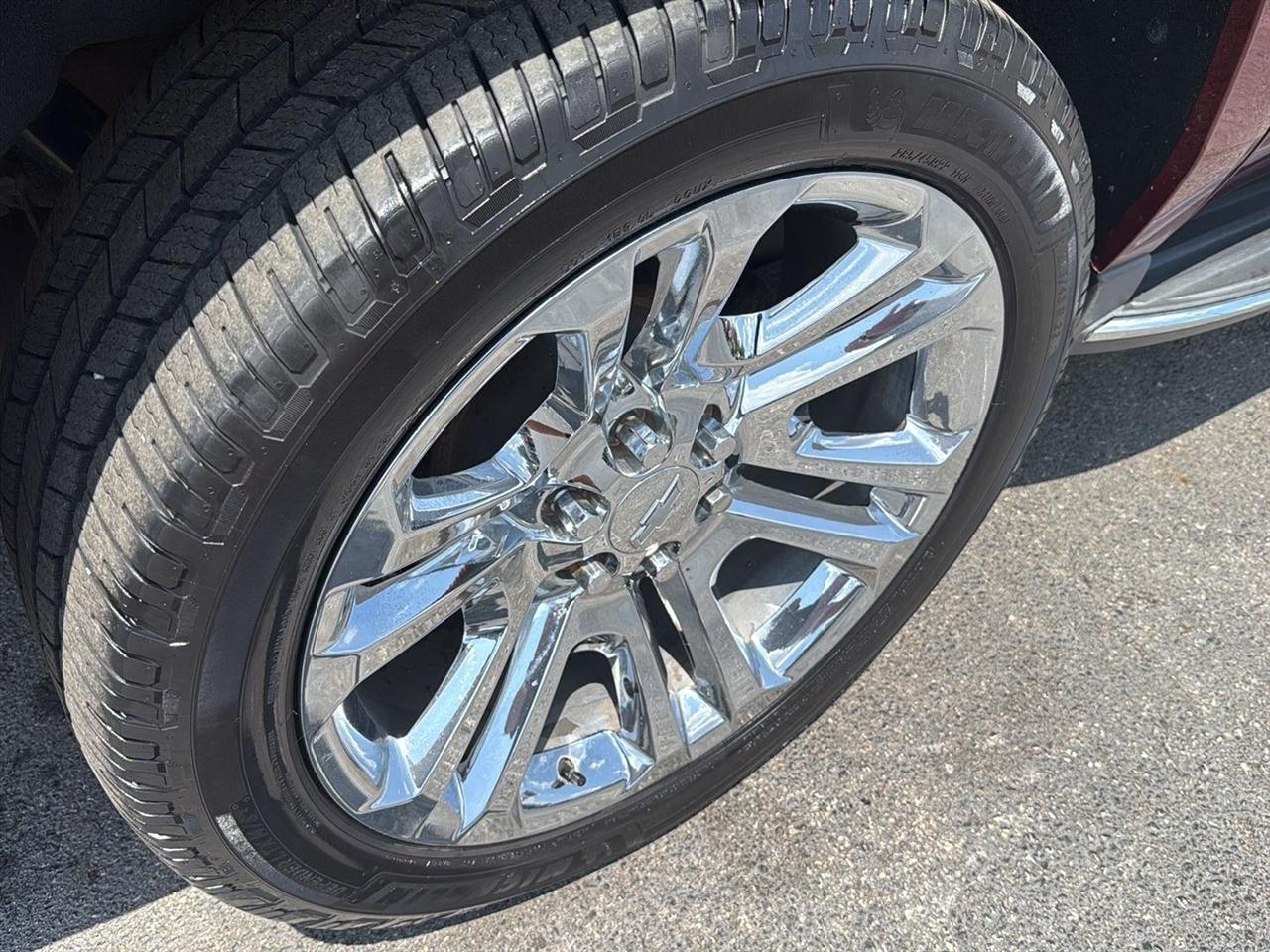 Chevrolet Suburban 4WD 4dr 1500 LTZ 2016