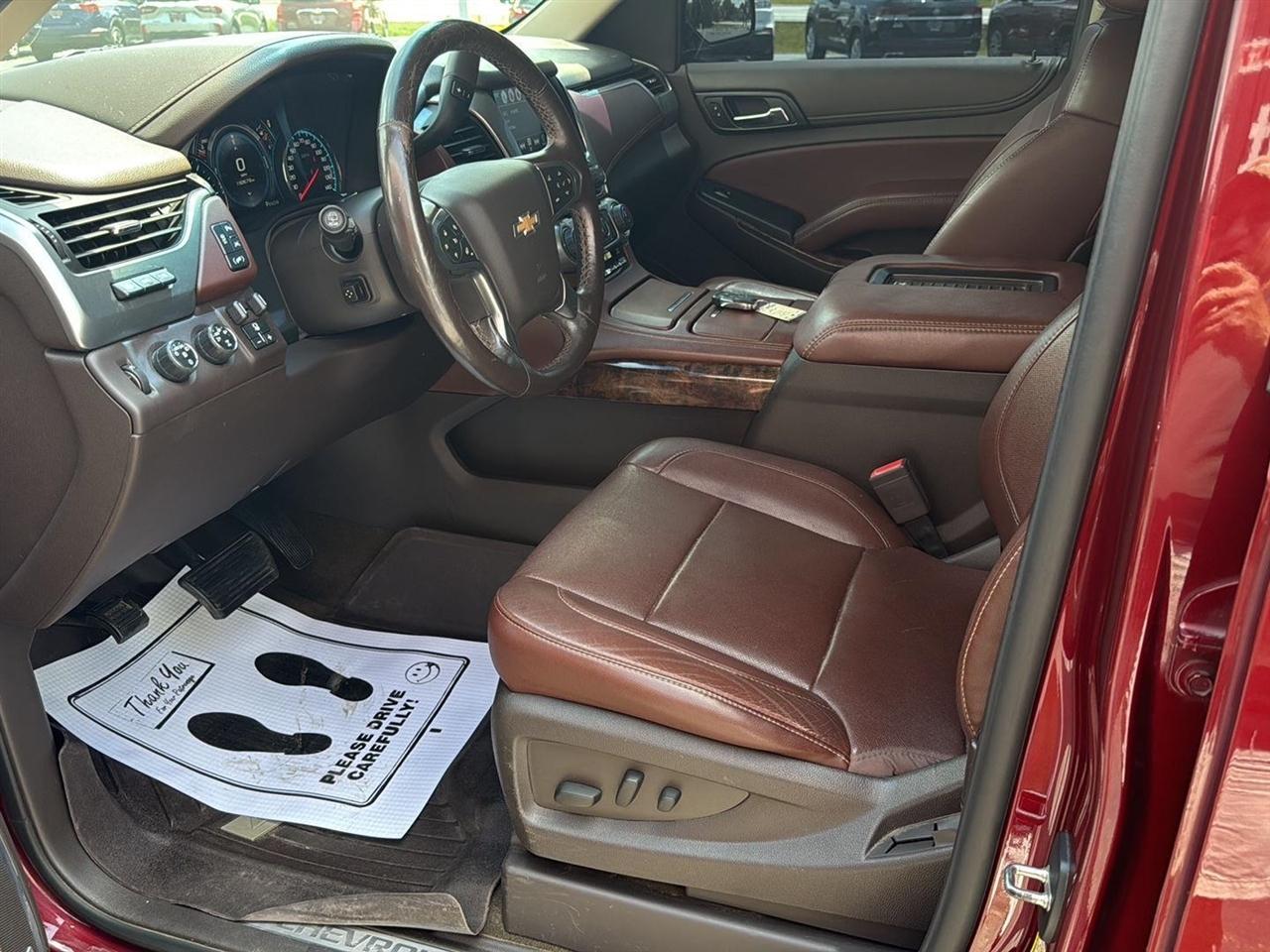 Chevrolet Suburban 4WD 4dr 1500 LTZ 2016