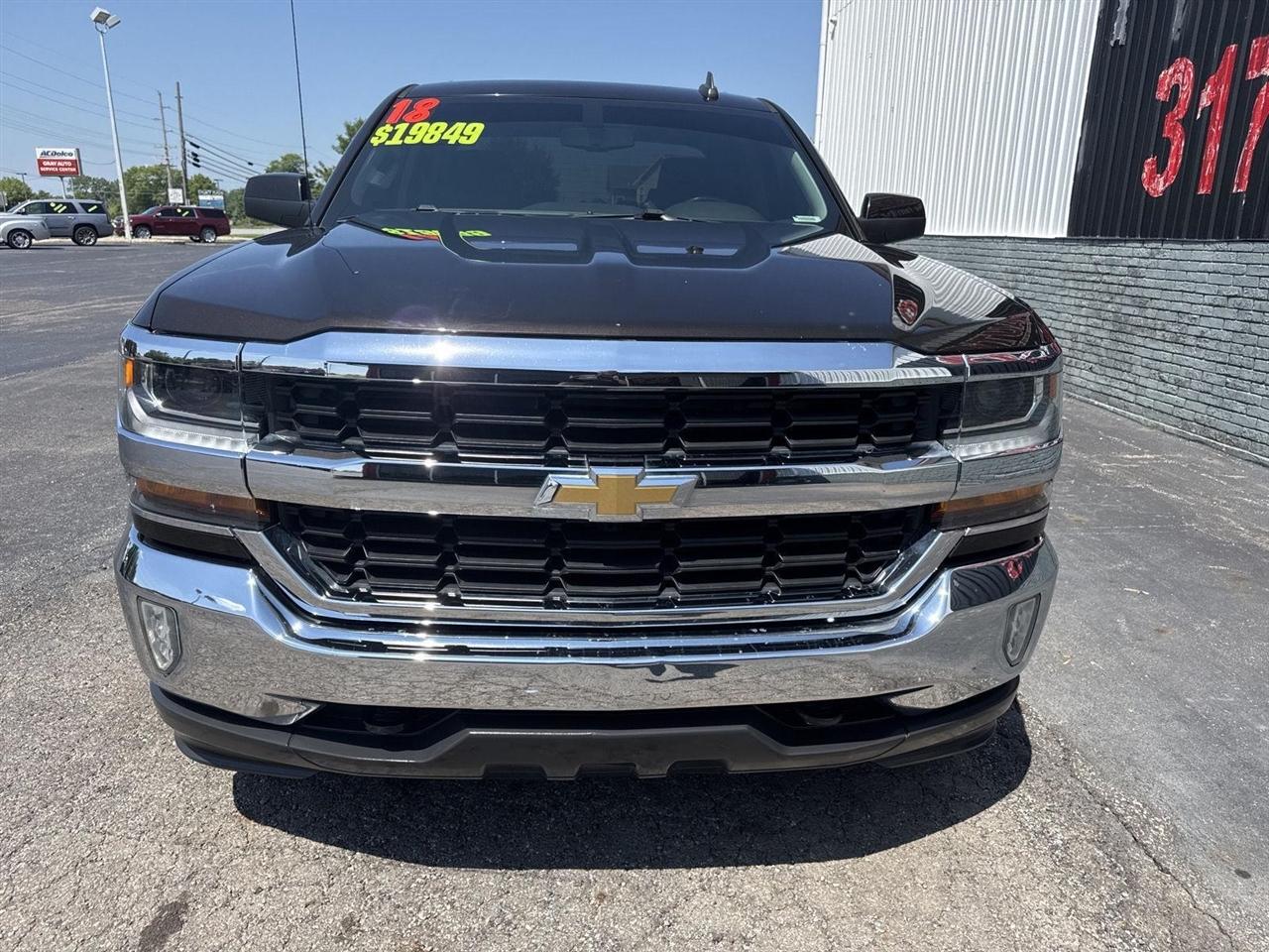 Chevrolet Silverado 1500 4WD Double Cab 143.5" LT w/1LT 2018