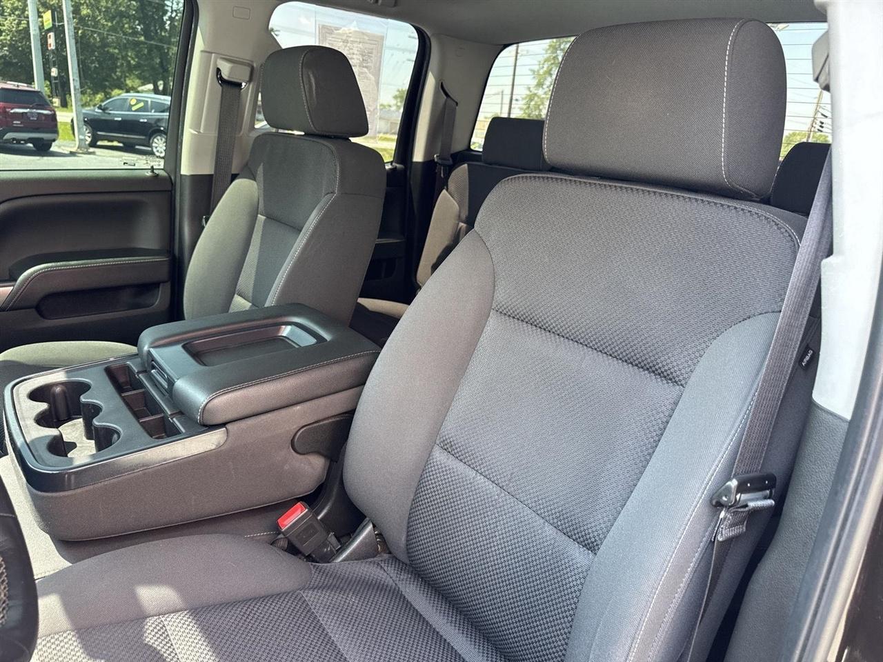 Chevrolet Silverado 1500 4WD Double Cab 143.5" LT w/1LT 2018