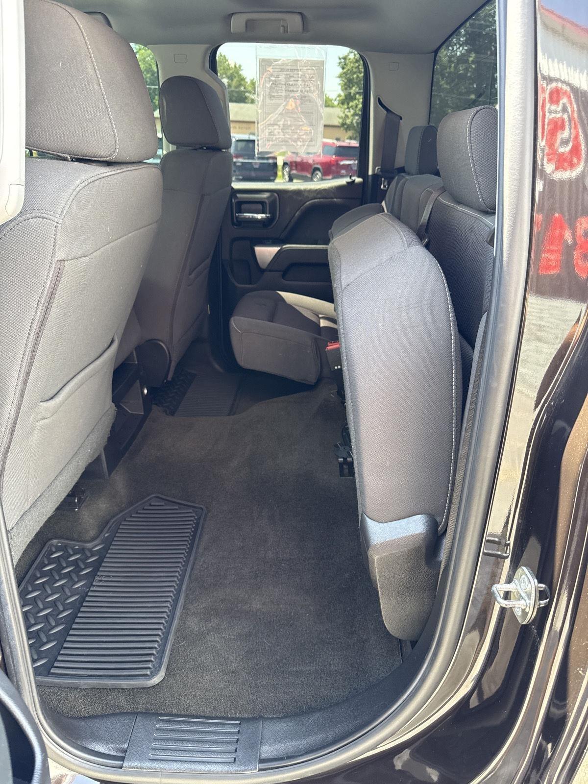 Chevrolet Silverado 1500 4WD Double Cab 143.5" LT w/1LT 2018