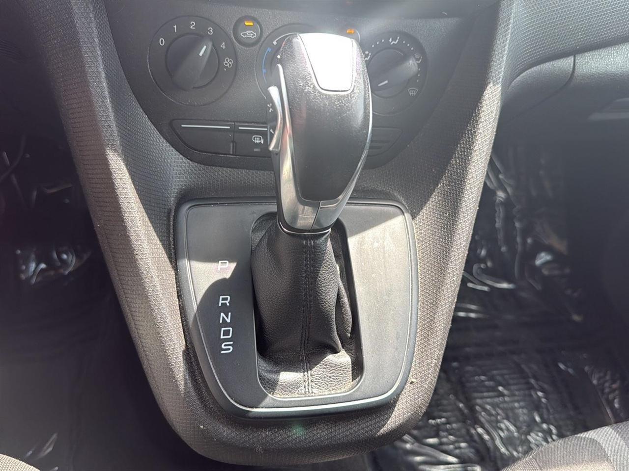 Ford Transit Connect Van XLT LWB w/Rear Symmetrical Doors 2018
