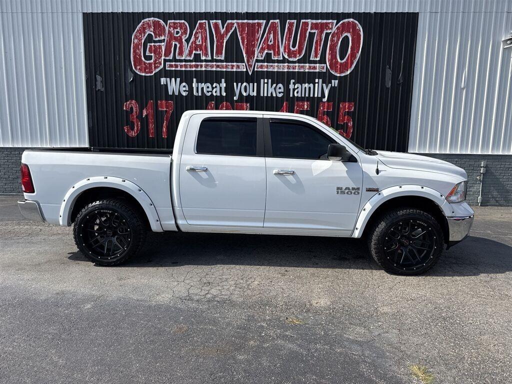 2017 RAM 1500 Big Horn 4x4 Crew Cab 5'7" Box