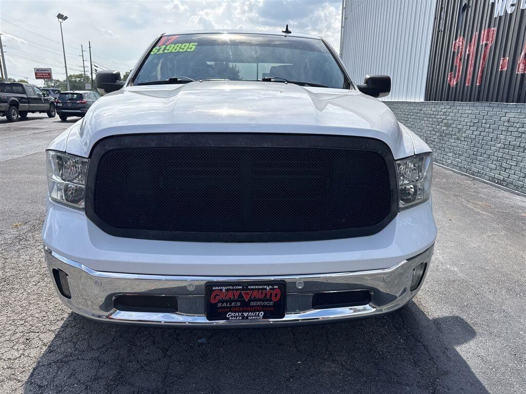 RAM 1500 Big Horn 4x4 Crew Cab 5'7" Box 2017