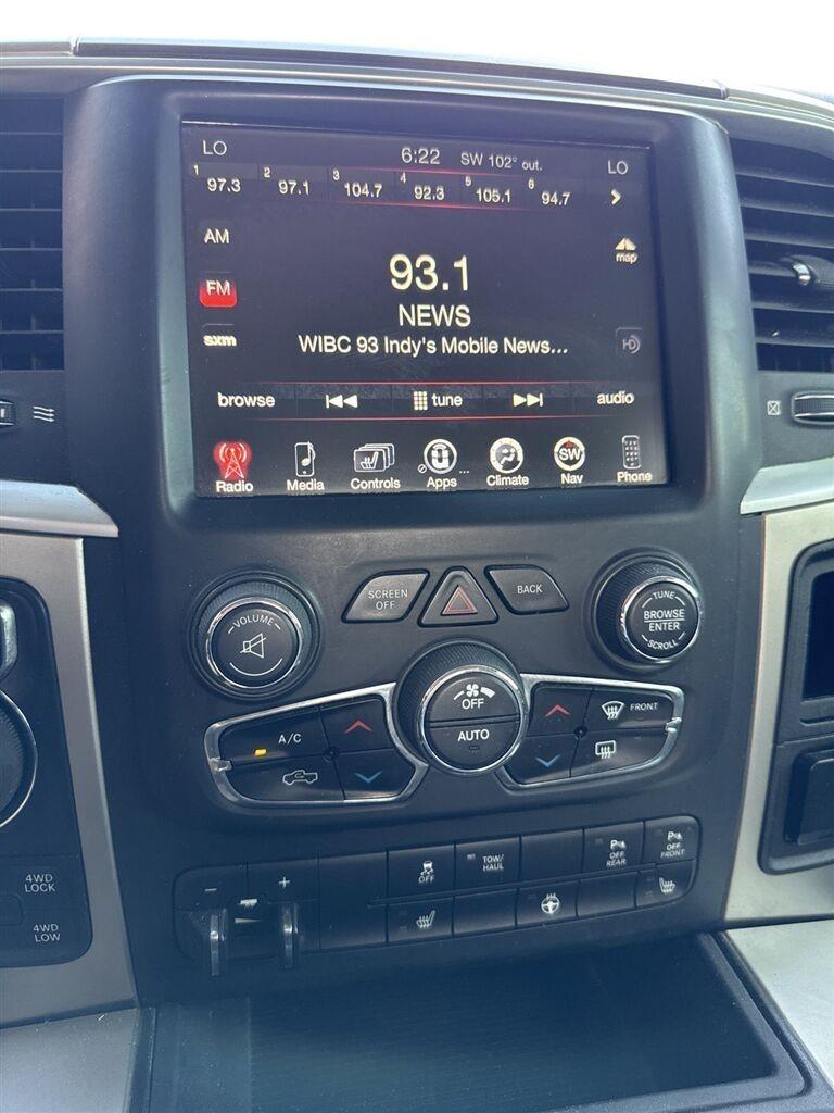 RAM 1500 Big Horn 4x4 Crew Cab 5'7" Box 2017