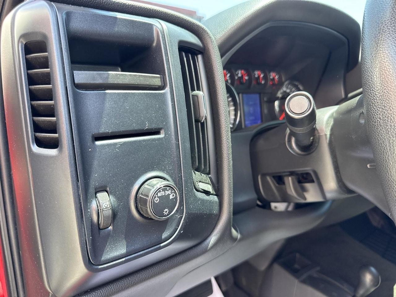 Chevrolet Silverado 1500 4WD Double Cab 143.5" Custom 2016