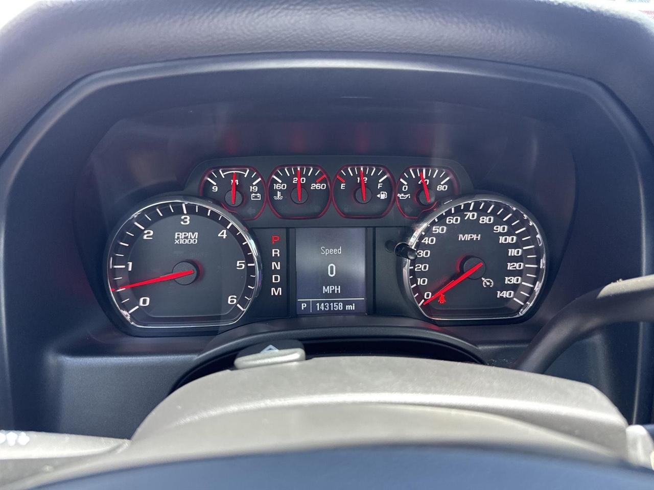 Chevrolet Silverado 1500 4WD Double Cab 143.5" Custom 2016