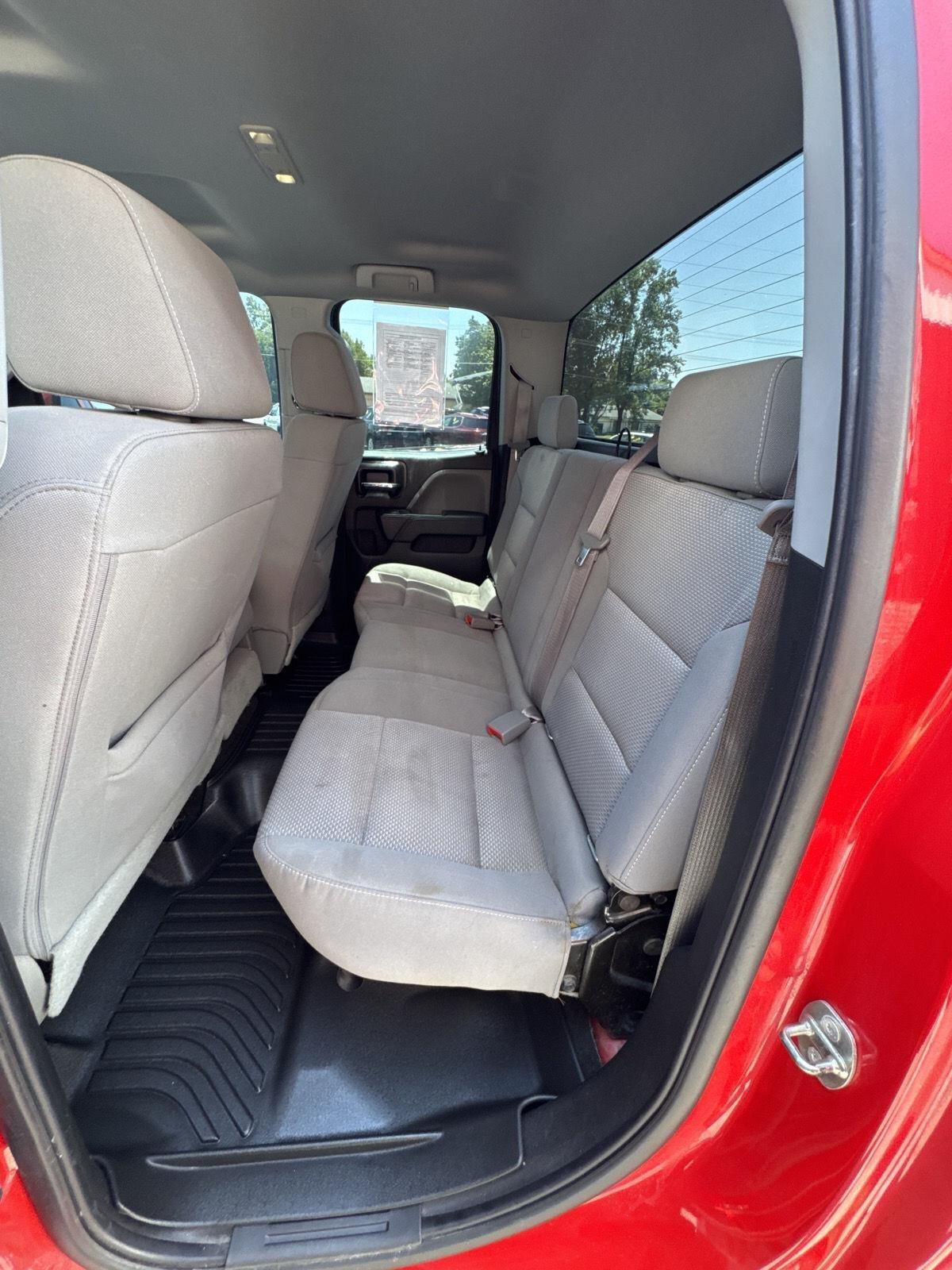 Chevrolet Silverado 1500 4WD Double Cab 143.5" Custom 2016