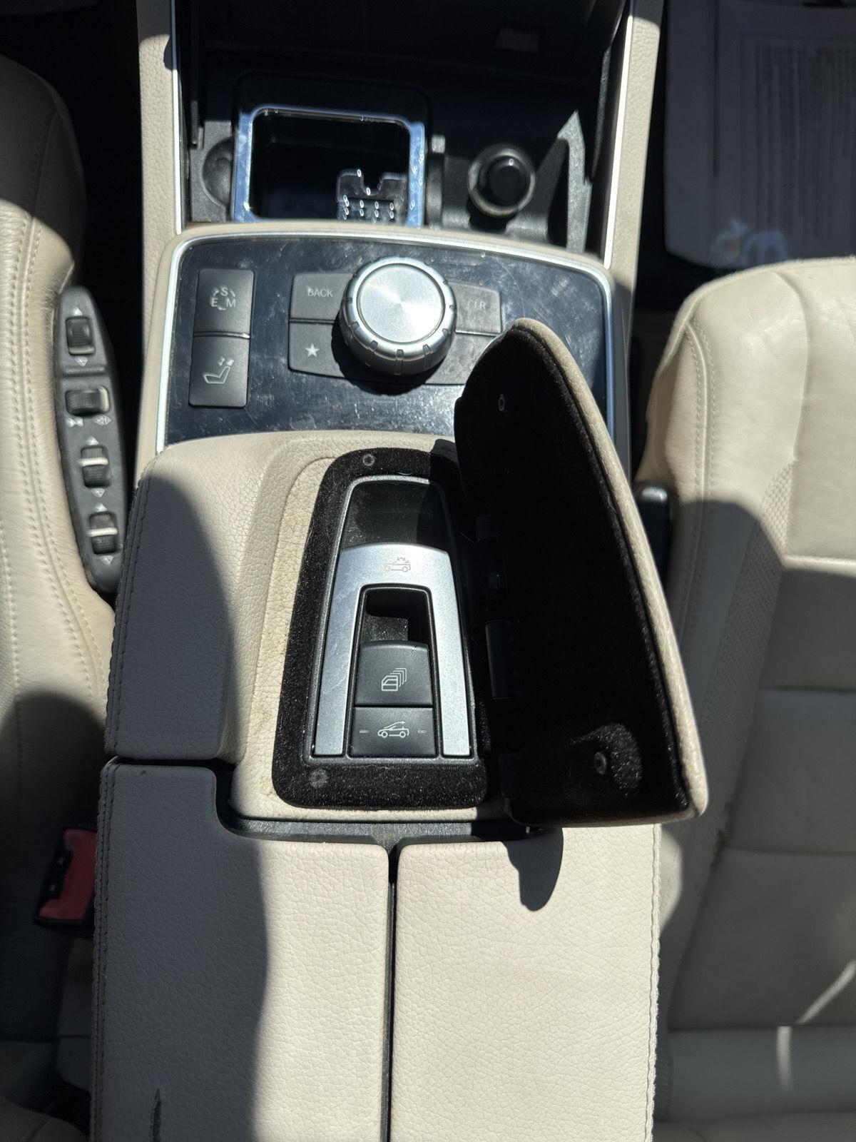 Mercedes-Benz E-Class 2dr Cabriolet E 400 RWD 2015