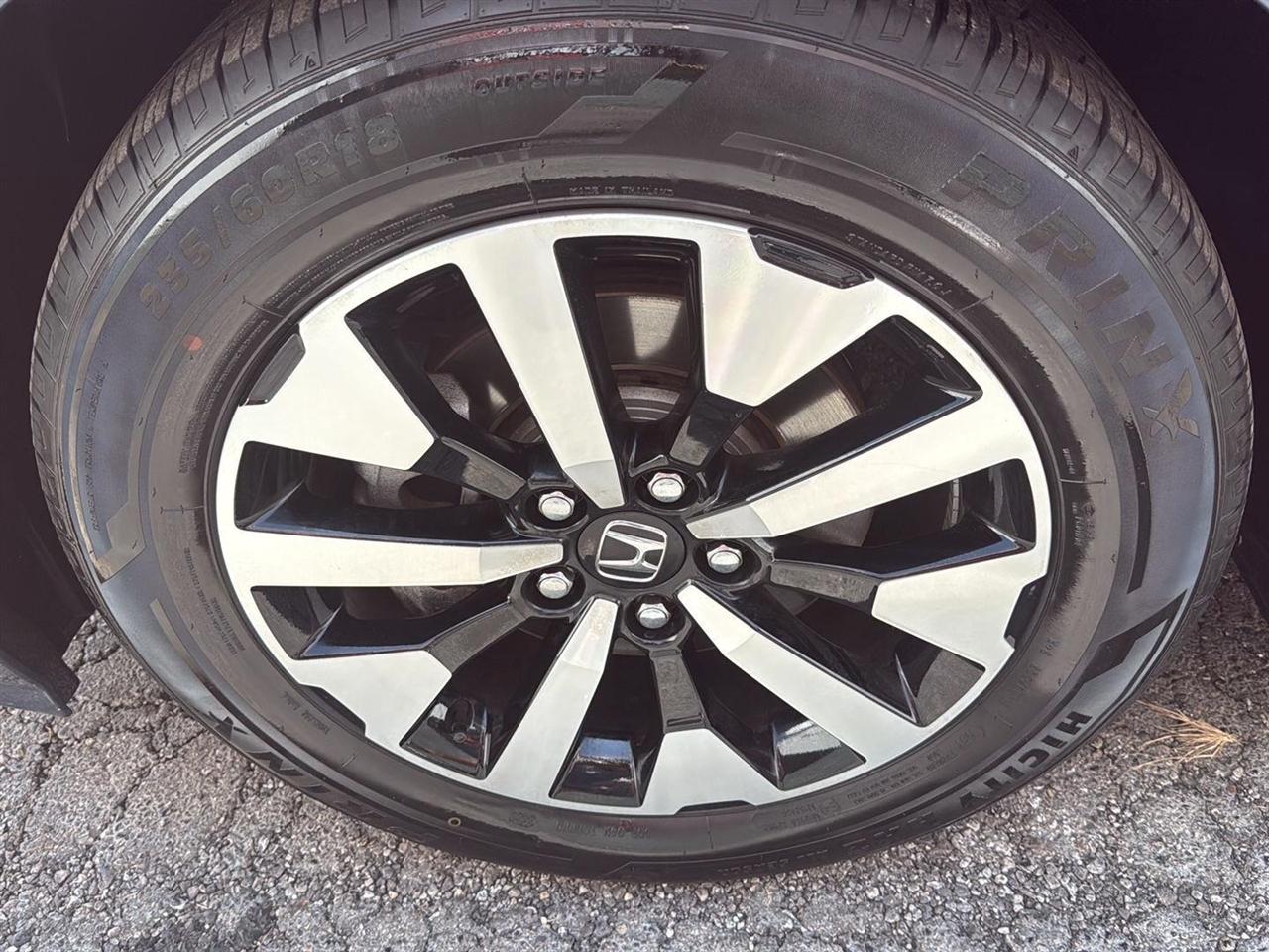 Honda Odyssey EX-L Auto 2025