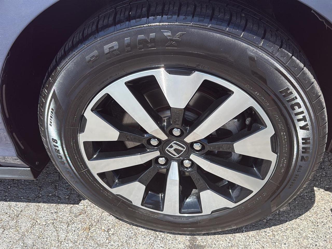 Honda Odyssey EX-L Auto 2025