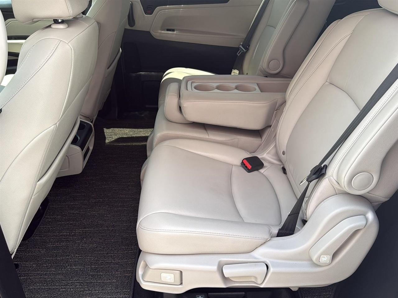 Honda Odyssey EX-L Auto 2025