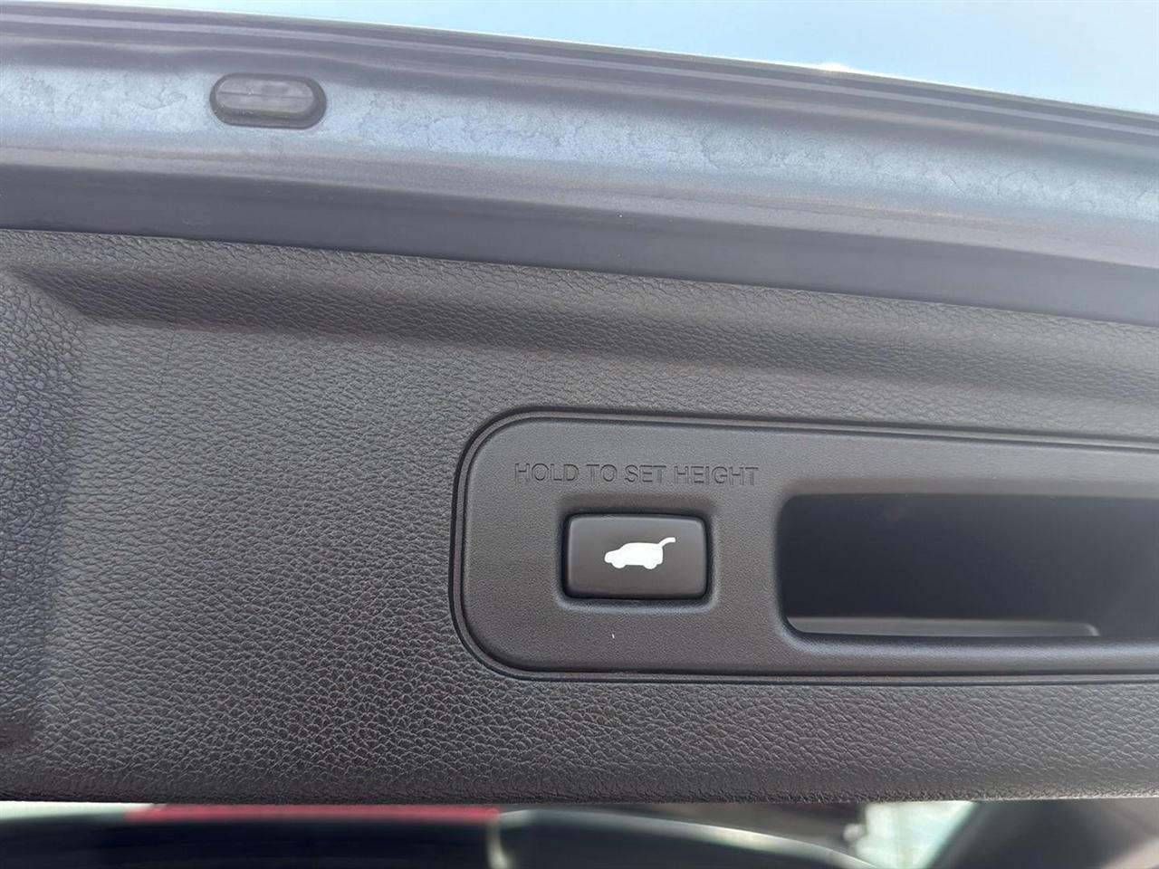 Honda Odyssey EX-L Auto 2025