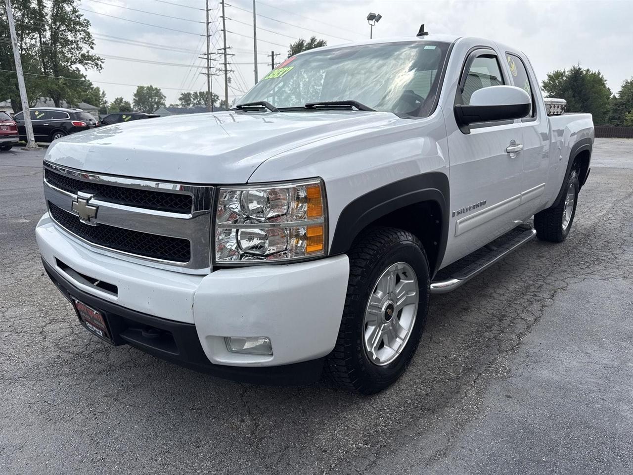 Chevrolet Silverado 1500 4WD Ext Cab 143.5" LTZ 2009