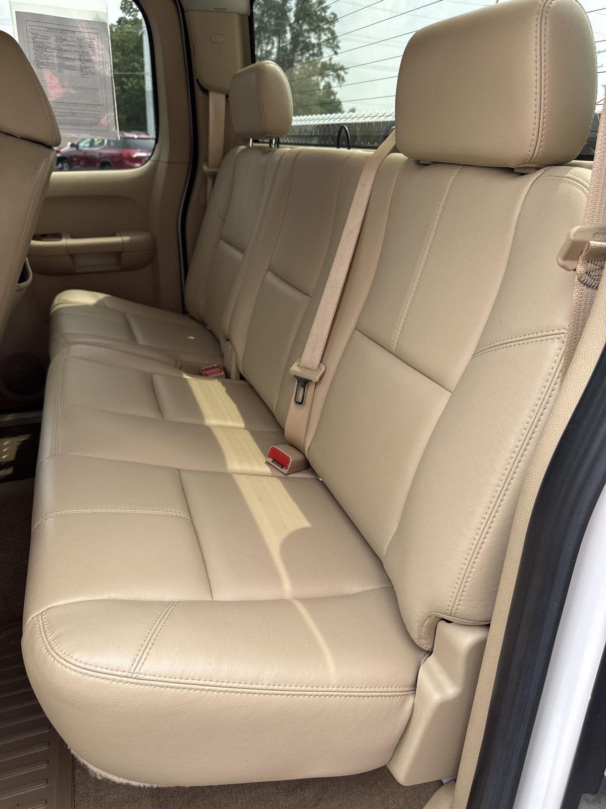 Chevrolet Silverado 1500 4WD Ext Cab 143.5" LTZ 2009