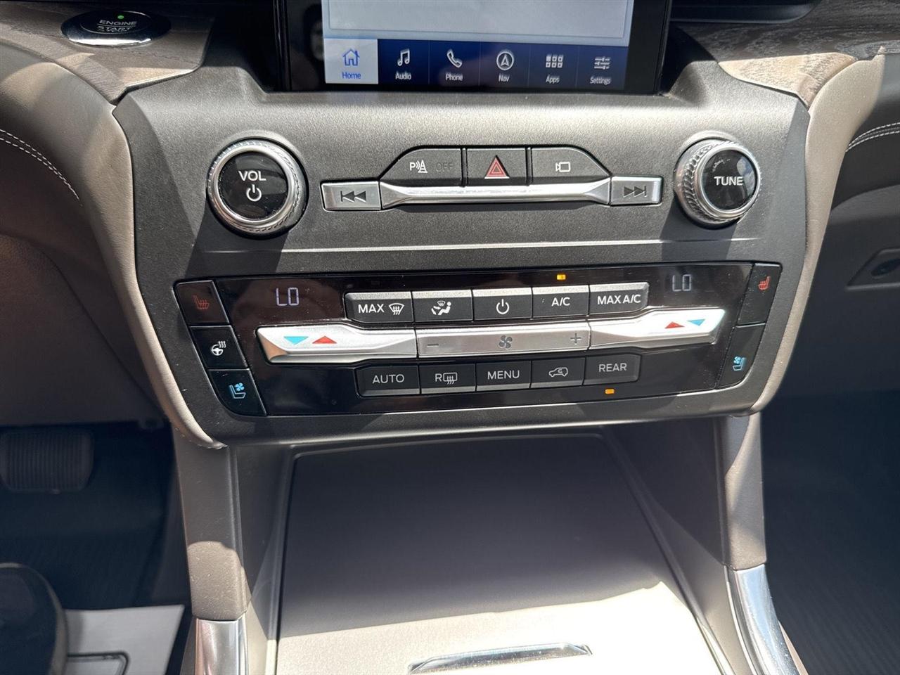 Ford Explorer Platinum 4WD 2020