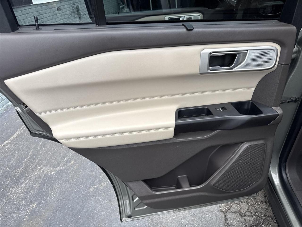 Ford Explorer Platinum 4WD 2020