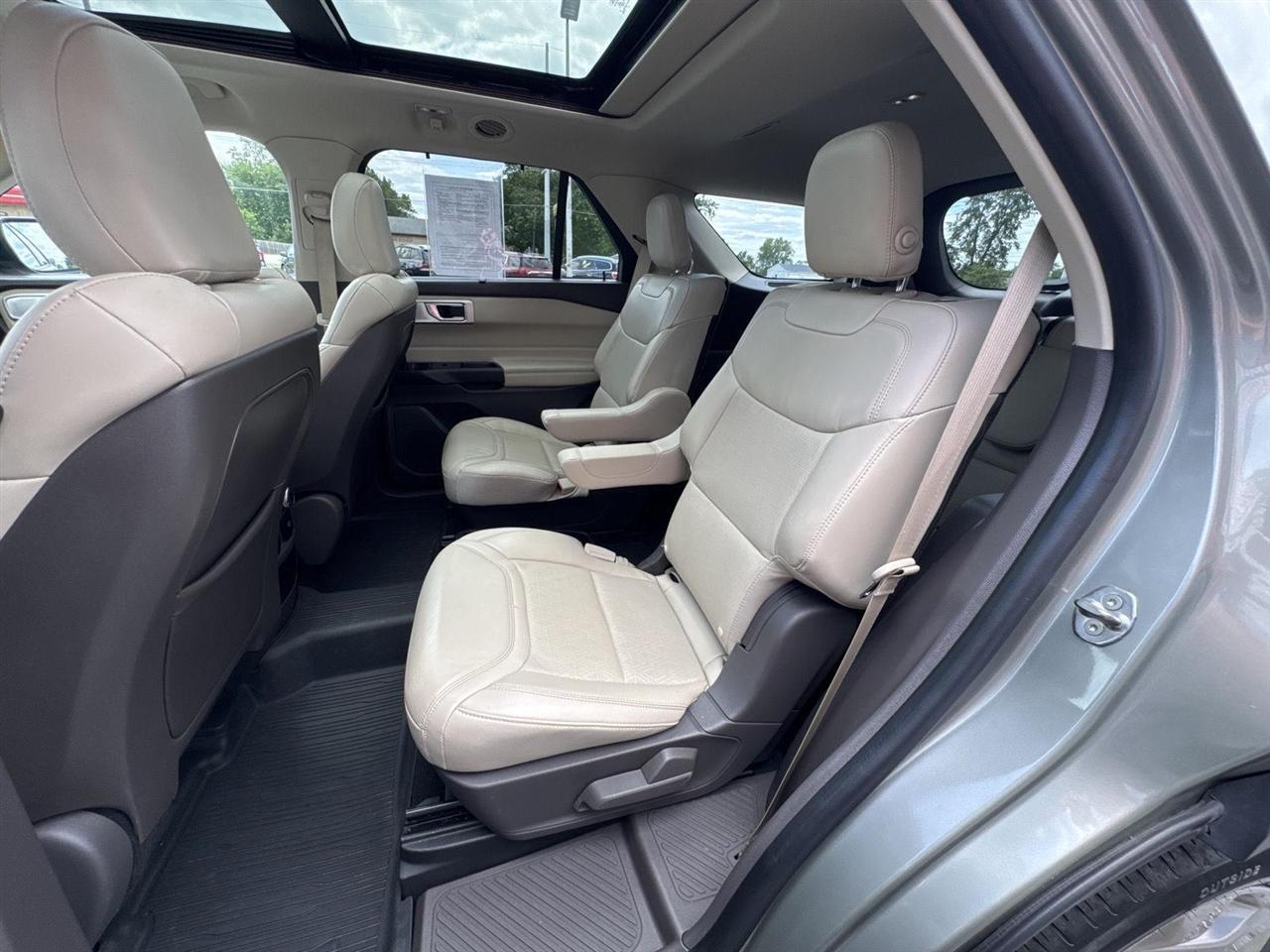 Ford Explorer Platinum 4WD 2020