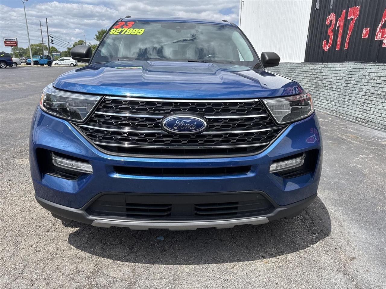 Ford Explorer XLT 4WD 2023