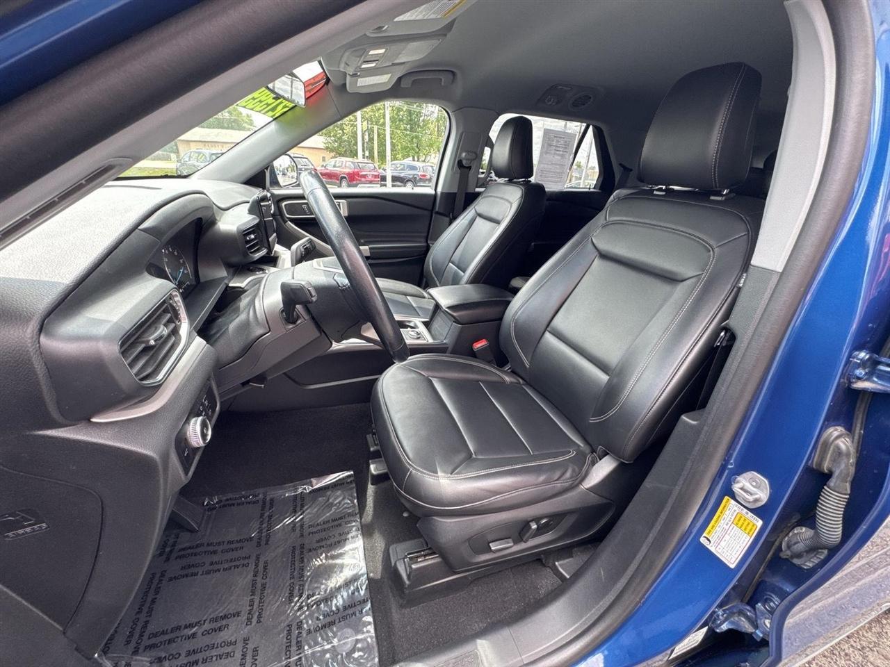 Ford Explorer XLT 4WD 2023