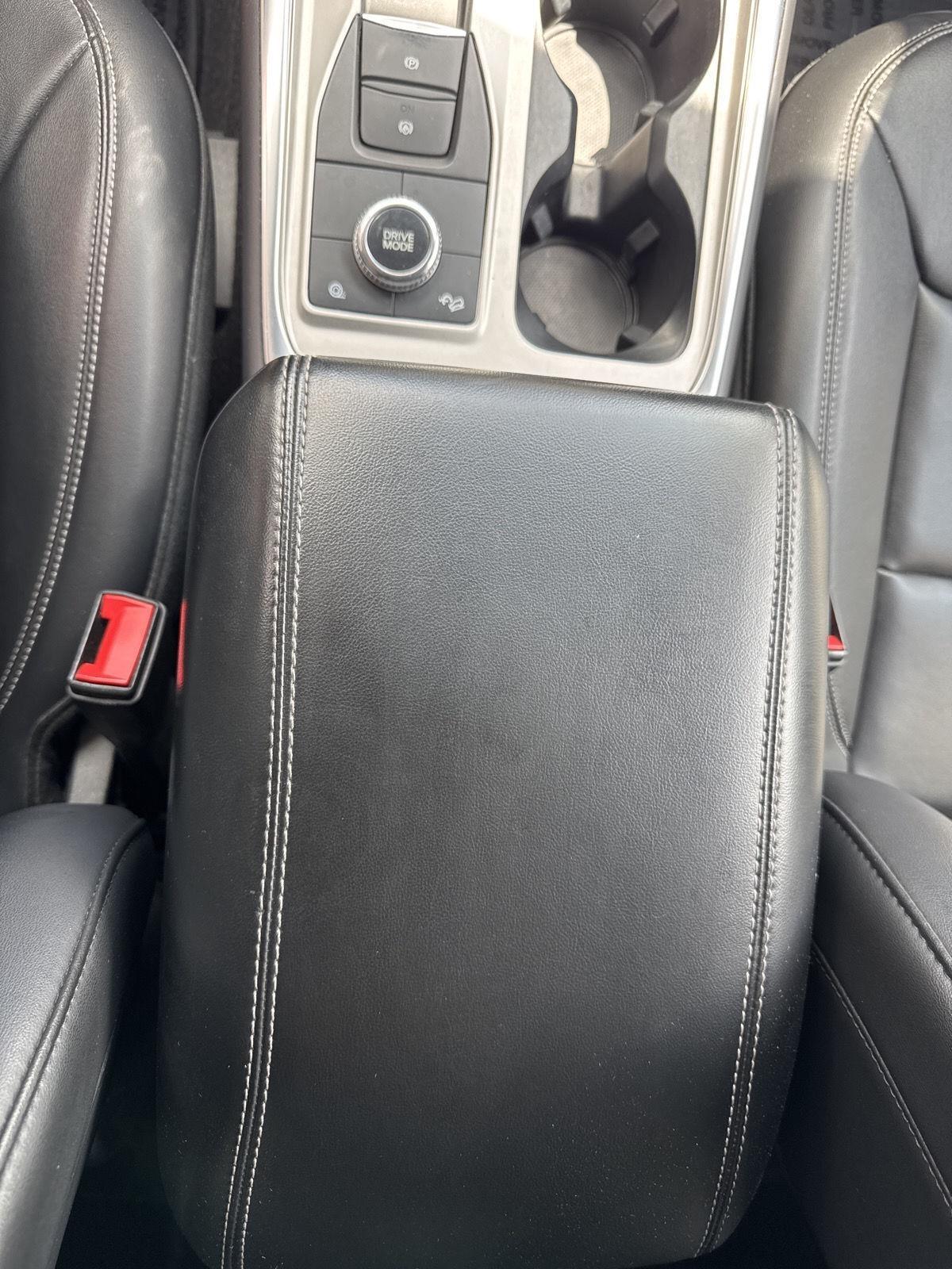 Ford Explorer XLT 4WD 2023