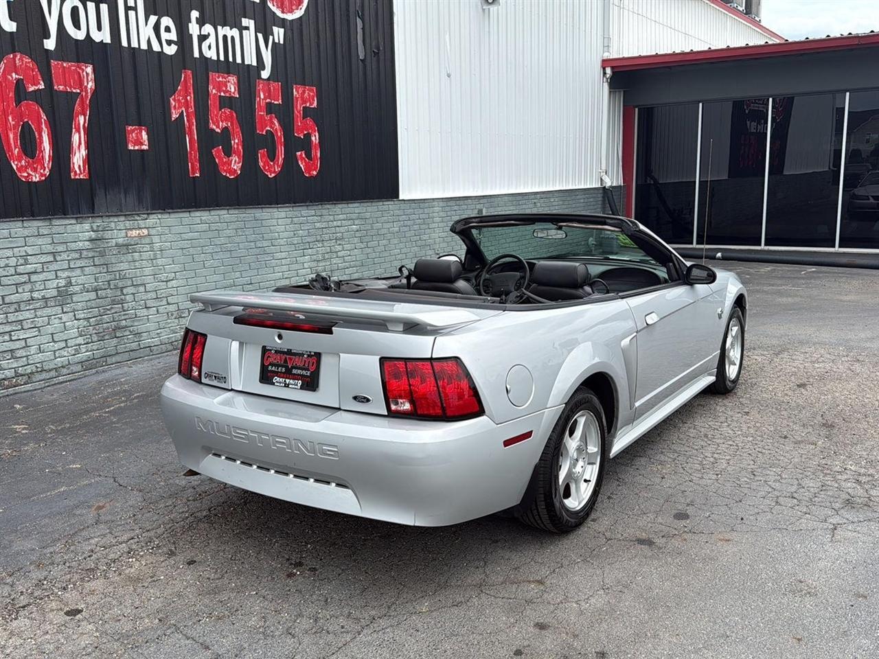 Ford Mustang 2dr Conv Premium 2004