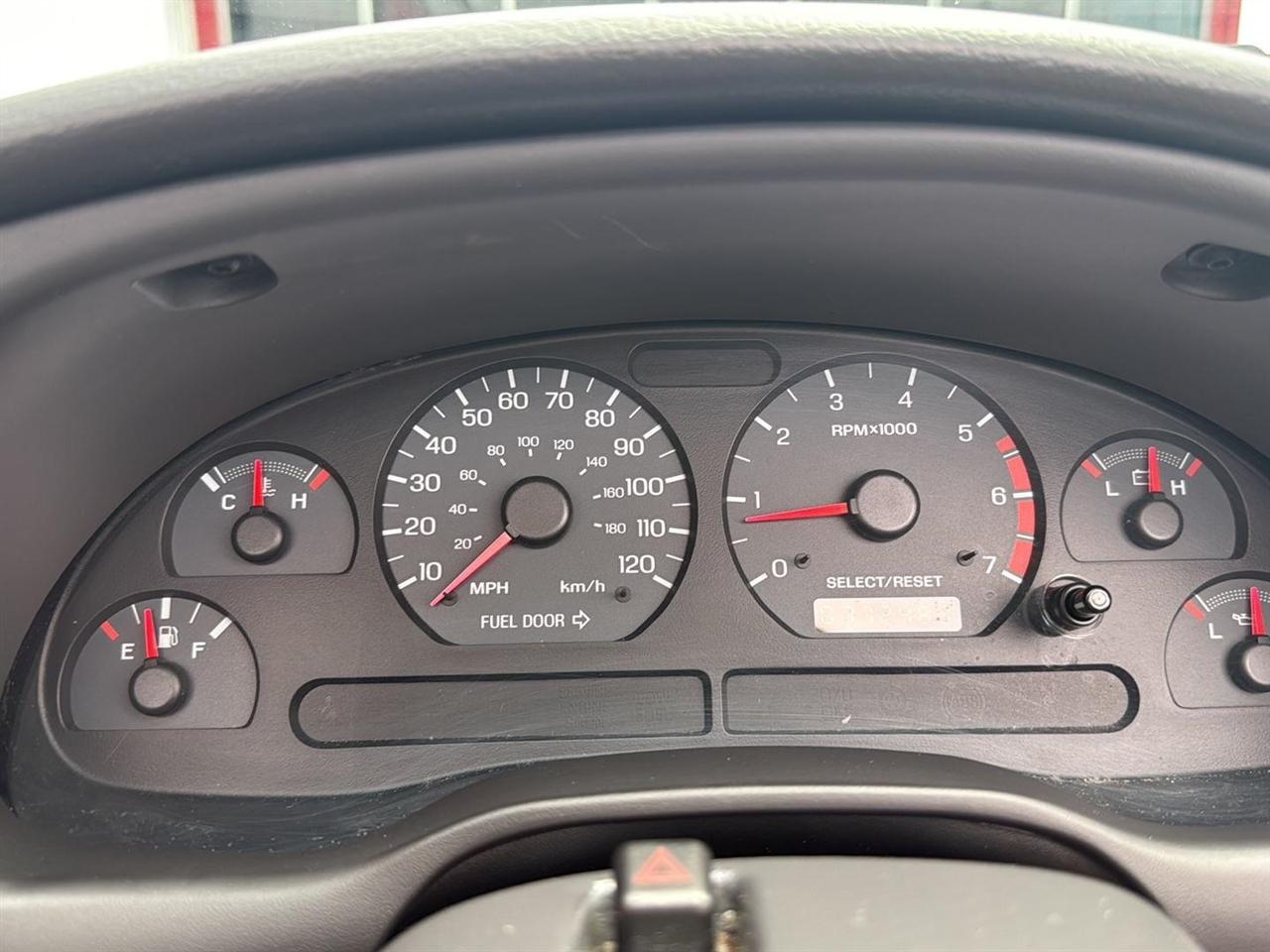 Ford Mustang 2dr Conv Premium 2004