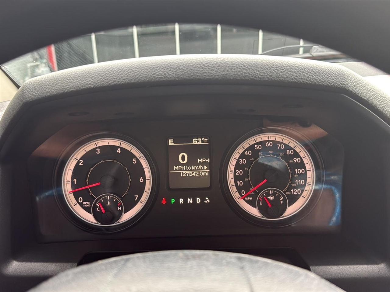 RAM 1500 Express 4x4 Crew Cab 5'7" Box 2018