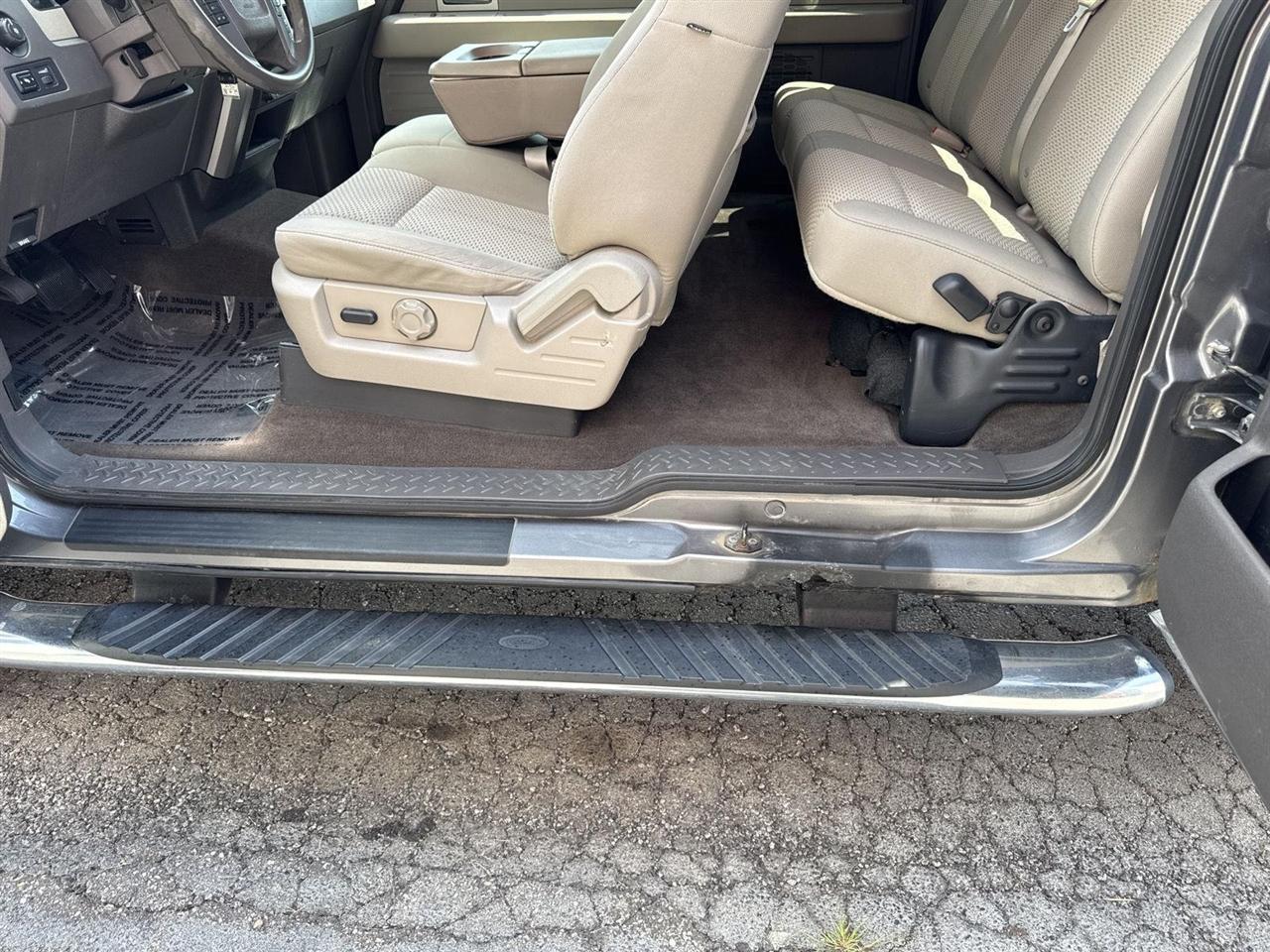 Ford F-150 4WD SuperCab 145" XLT 2010