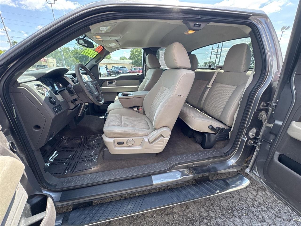 Ford F-150 4WD SuperCab 145" XLT 2010