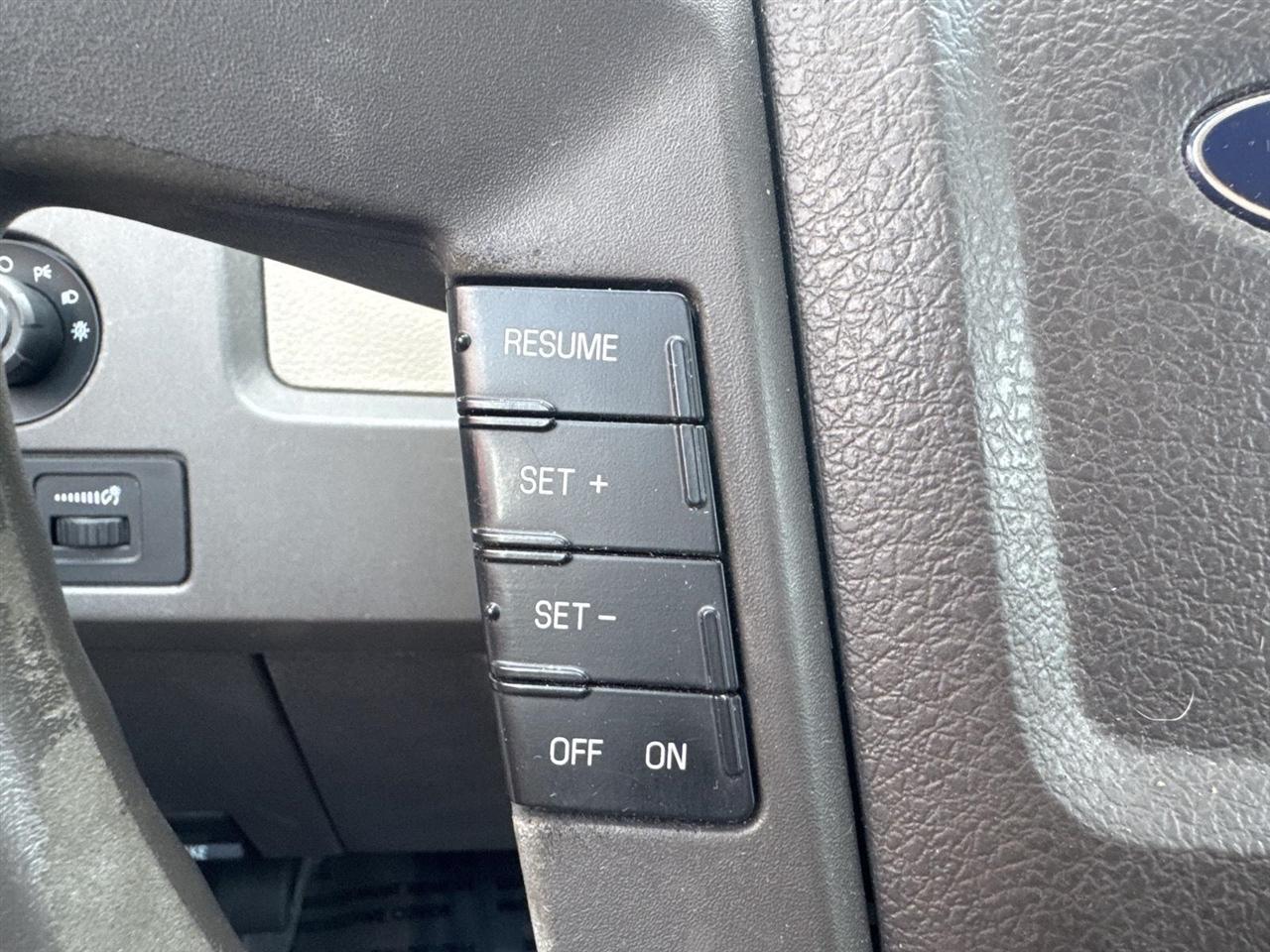 Ford F-150 4WD SuperCab 145" XLT 2010