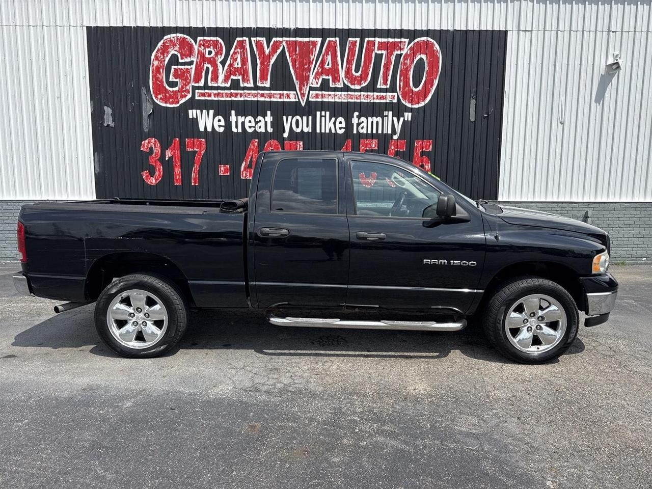 2004 Dodge Ram 1500 4dr Quad Cab 140.5" WB 4WD SLT