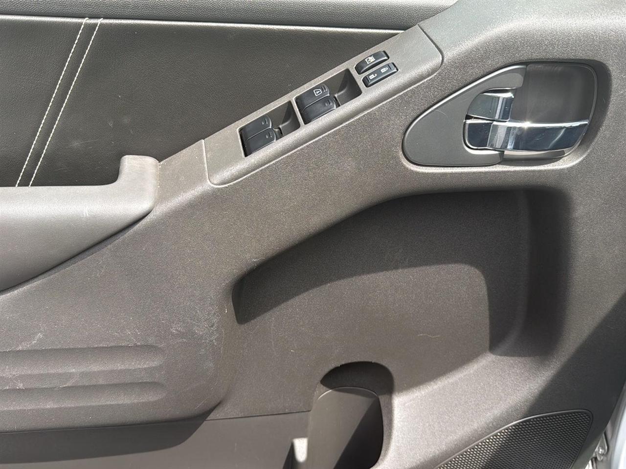 Nissan Frontier Crew Cab 4x4 PRO-4X Auto 2019
