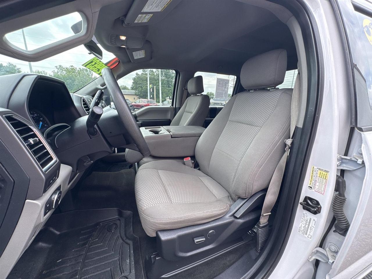Ford Super Duty F-250 SRW King Ranch 4WD Crew Cab 8' Box 2017