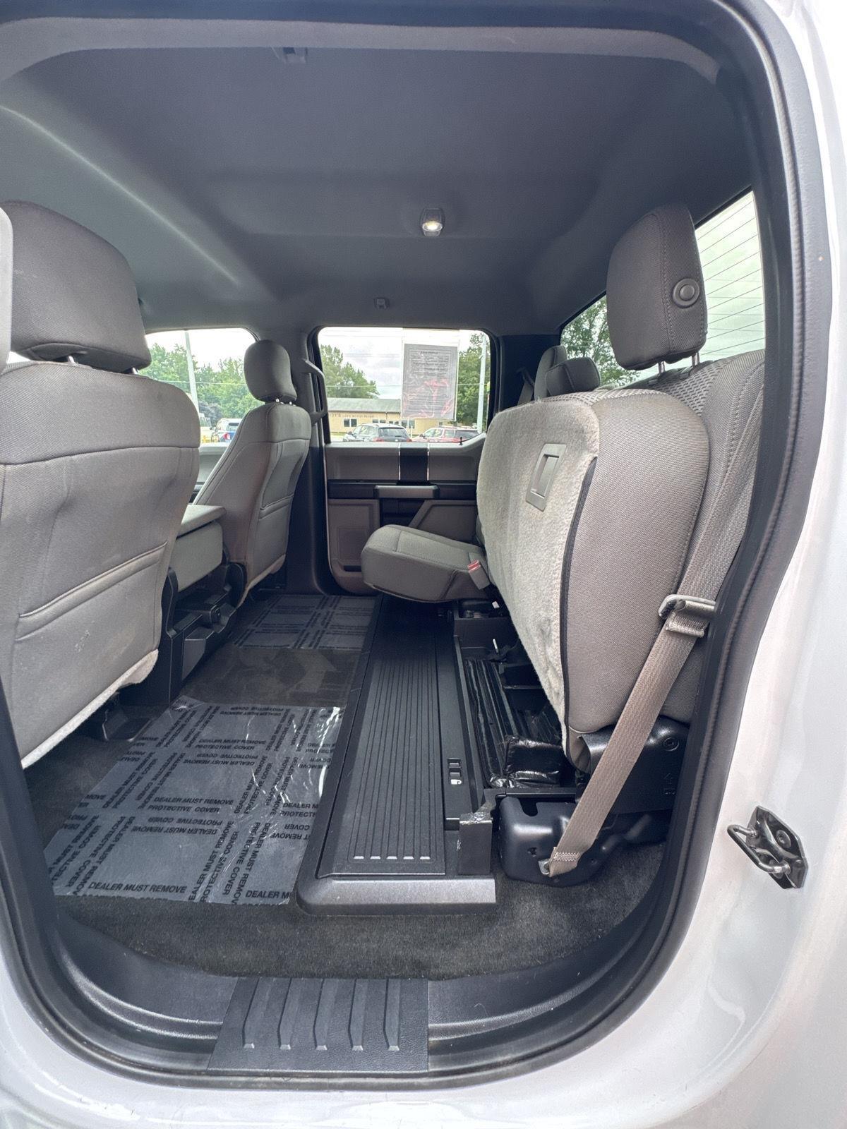 Ford Super Duty F-250 SRW King Ranch 4WD Crew Cab 8' Box 2017