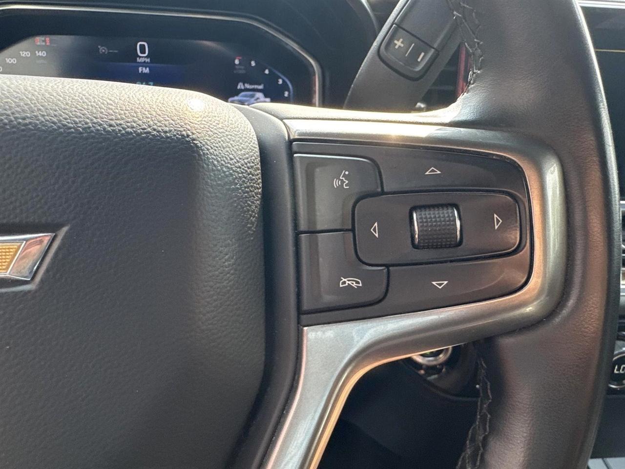 Chevrolet Silverado 1500 2WD Crew Cab 147" LT 2025