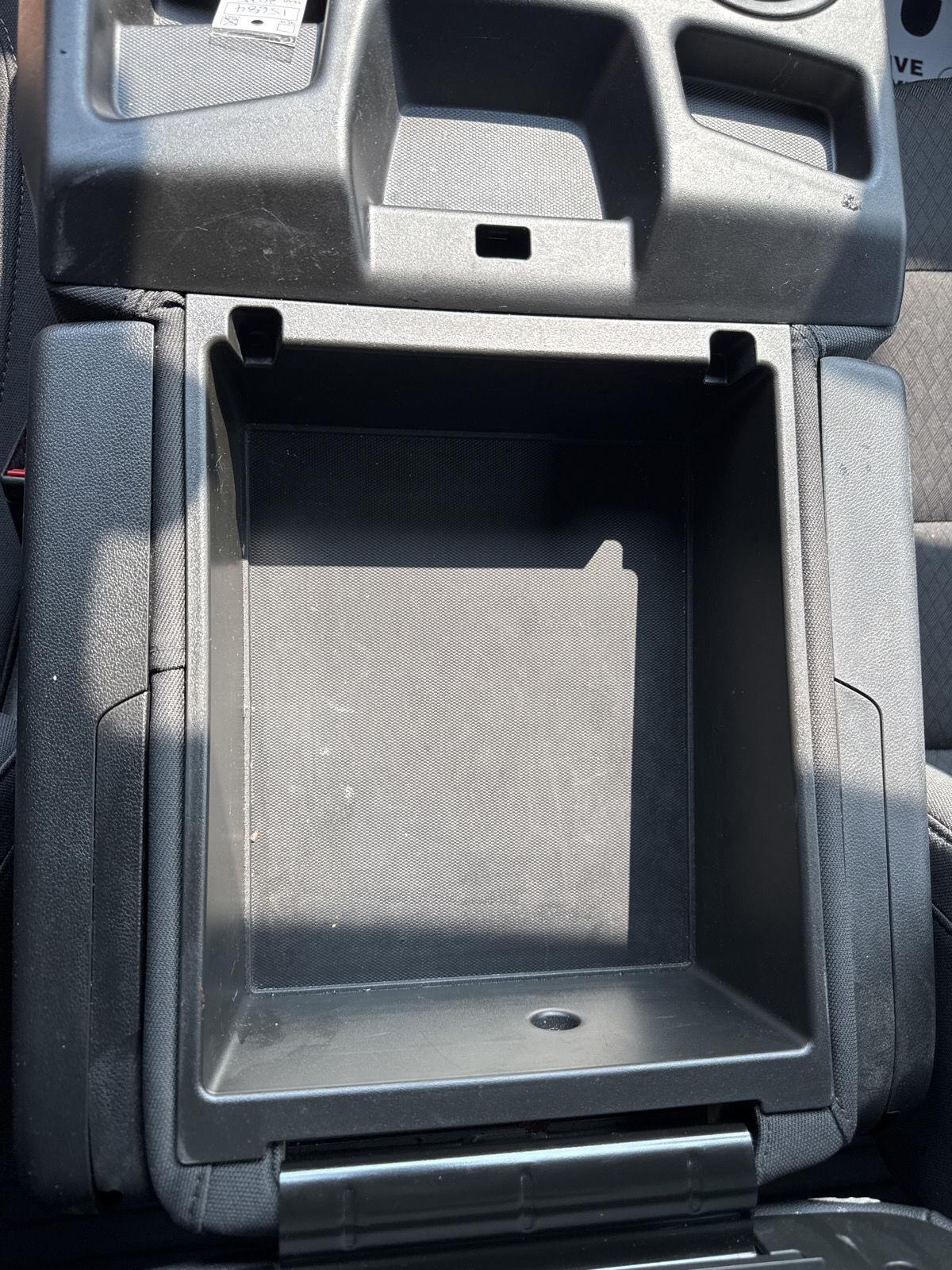 Chevrolet Silverado 1500 2WD Crew Cab 147" LT 2025
