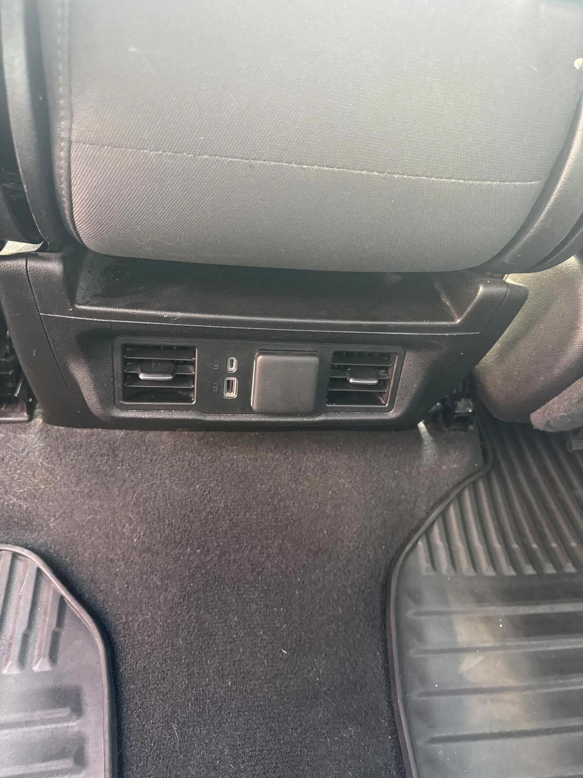 Chevrolet Silverado 1500 2WD Crew Cab 147" LT 2025