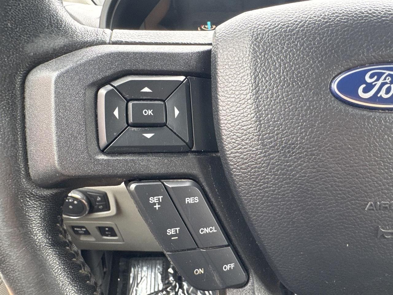 Ford F-150 Lariat 4WD SuperCab 8' Box 2019