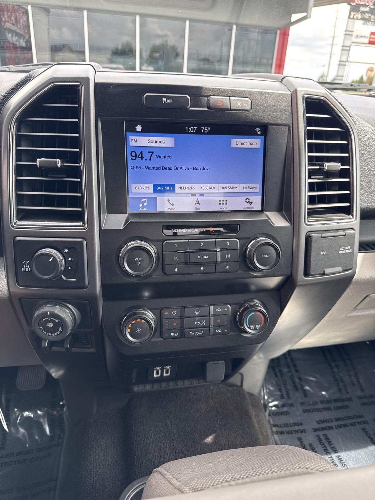Ford F-150 Lariat 4WD SuperCab 8' Box 2019