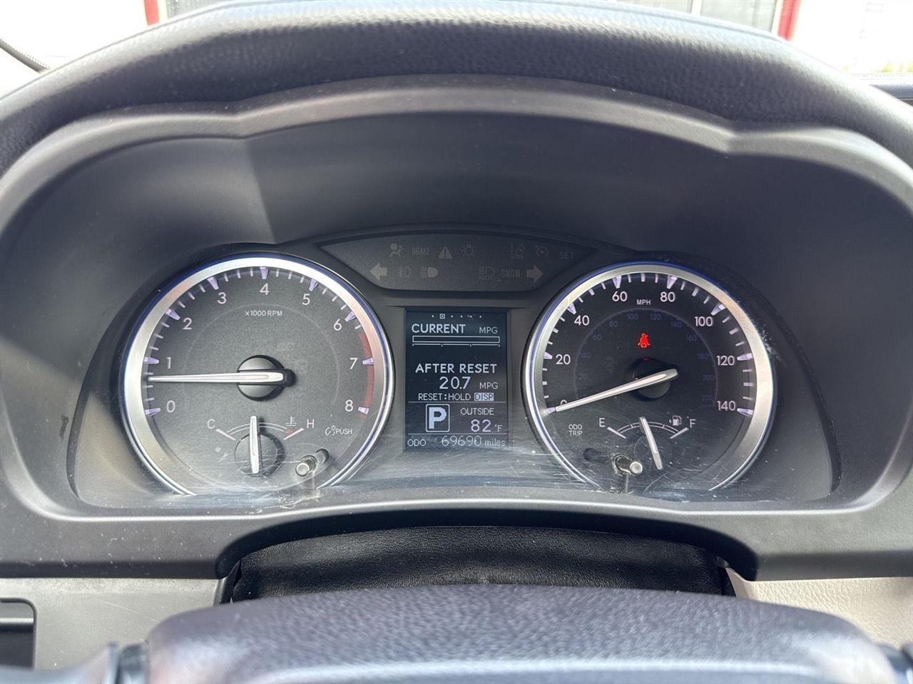 Toyota Highlander FWD 4dr V6 LE (Natl) 2016