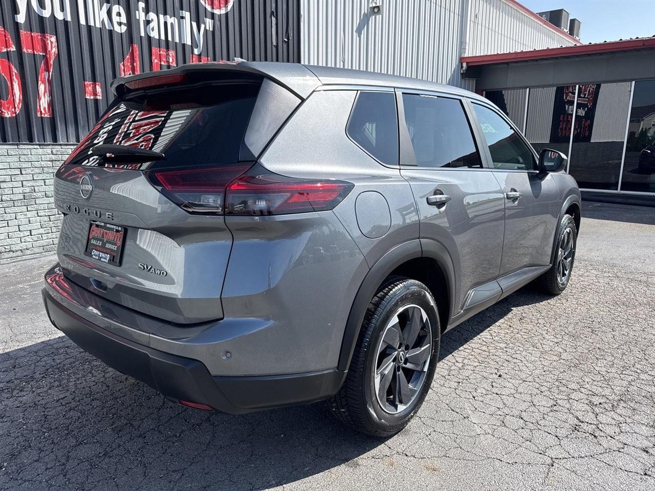 Nissan Rogue AWD SV 2024
